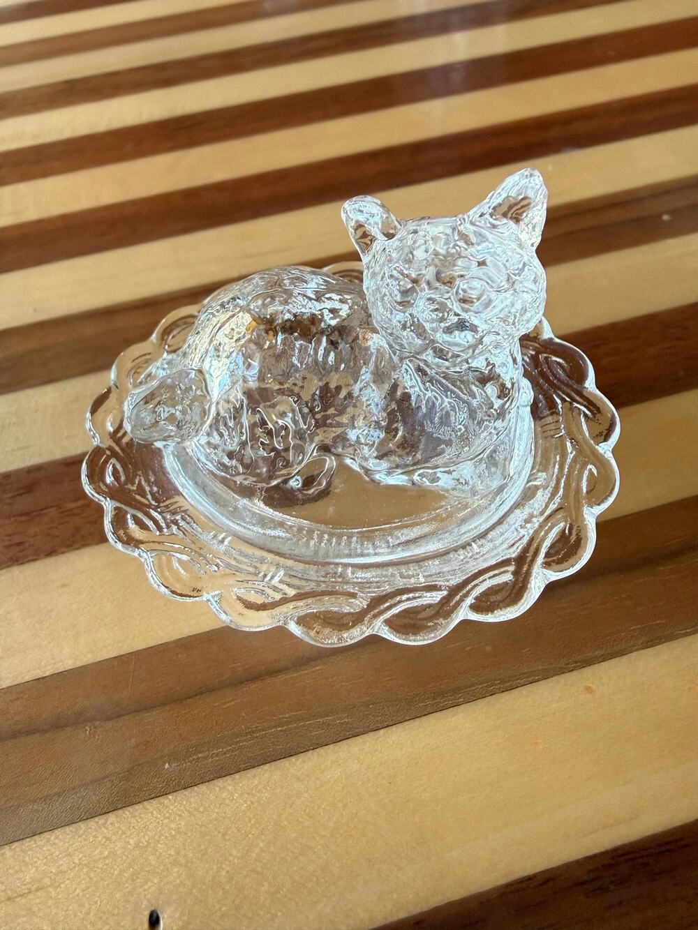 Mosser Glass Limited Edition Cat on a Nest Clear Salt Dip